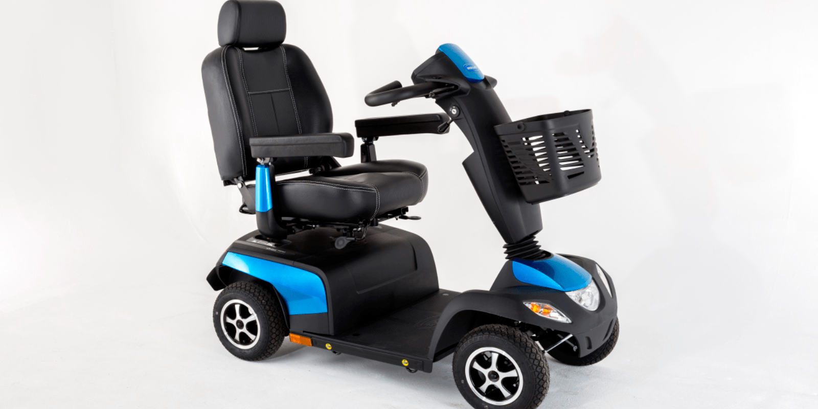 mobility scooter hirein funchal madeira-min